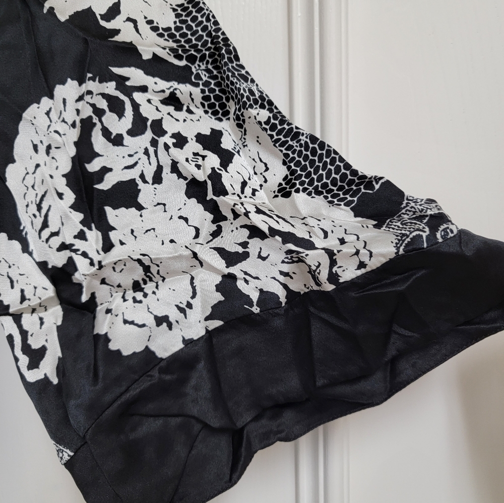 JS Collections Dress - Picture 5 of 7
